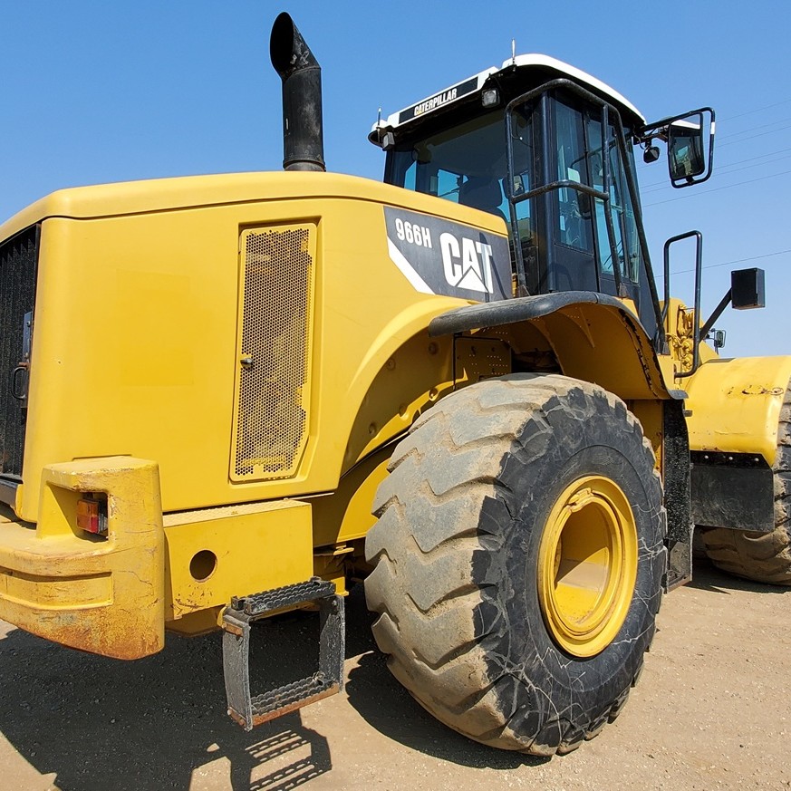  2007 CAT 966H at Conquest Equipment Saskatchewan