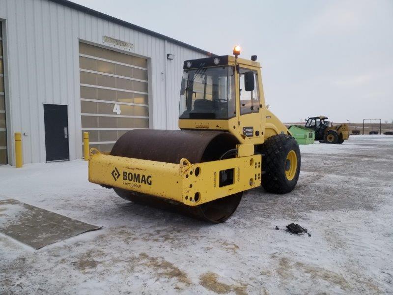  2013 Bomag BW211D-50 at Conquest Equipment Saskatchewan