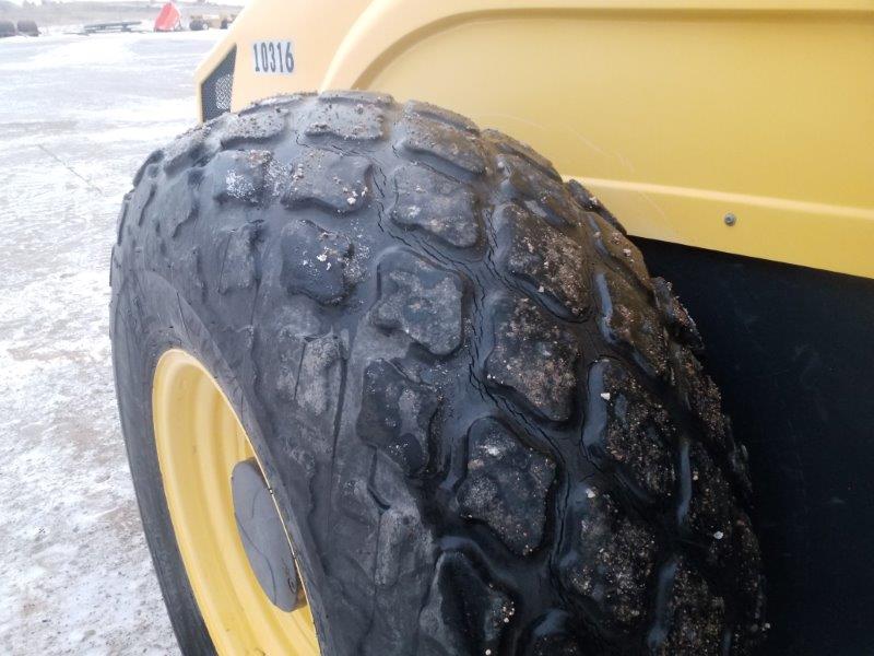  2013 Bomag BW211D-50 at Conquest Equipment Saskatchewan