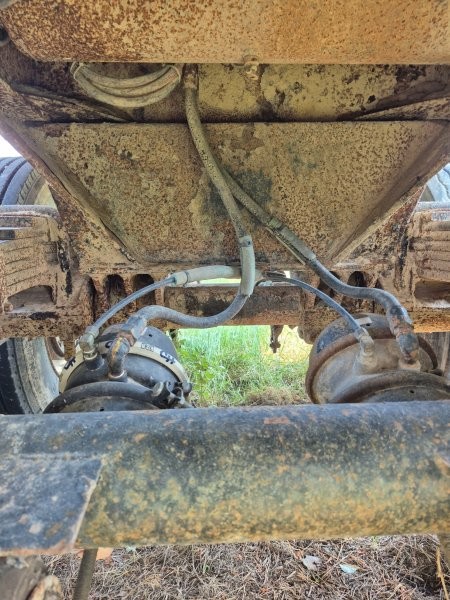  1980 Arne's Tandem End Dump at Conquest Equipment Saskatchewan