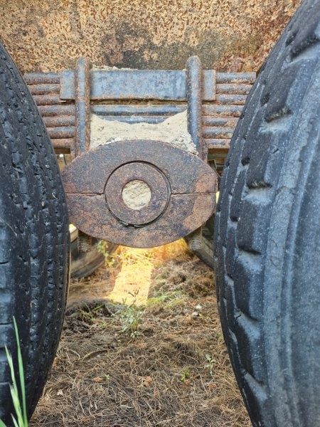  1980 Arne's Tandem End Dump at Conquest Equipment Saskatchewan