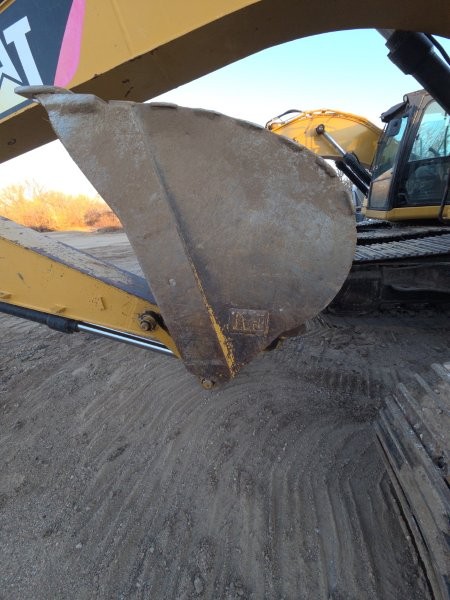  2012 CAT 329EL at Conquest Equipment Saskatchewan