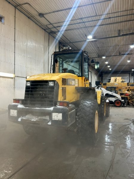 2005 KOMATSU WA250-5L at Conquest Equipment Saskatchewan