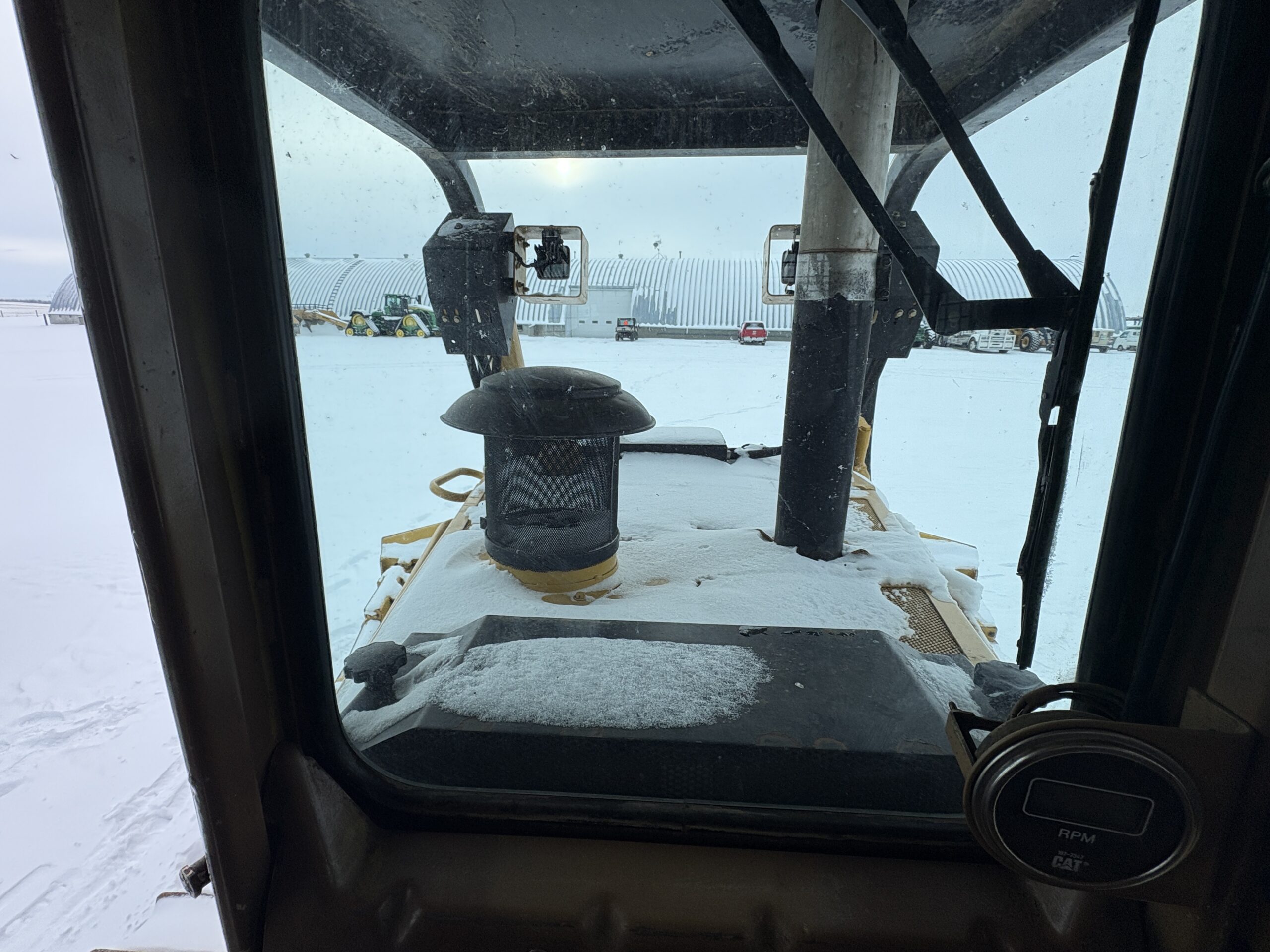  1991 CAT D7H LGP at Conquest Equipment Alberta