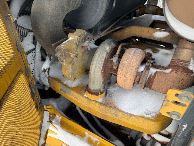  2005 DEERE 850C at Conquest Equipment Saskatchewan