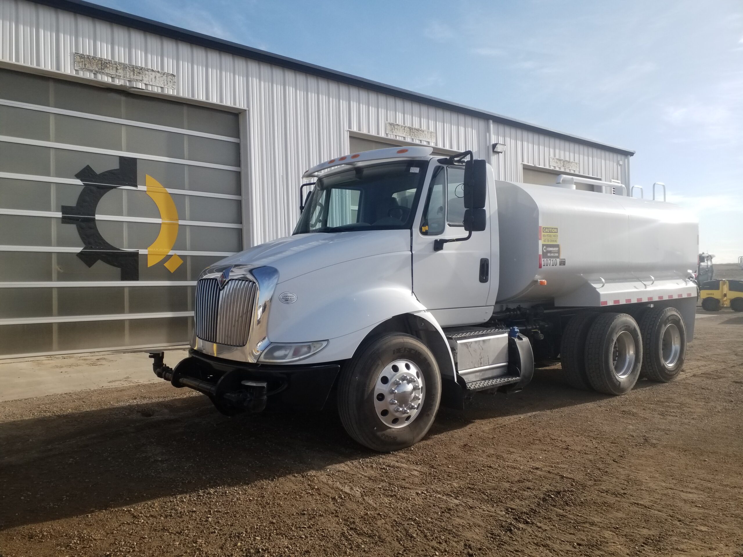  2015 International 8600SBA at Conquest Equipment Saskatchewan