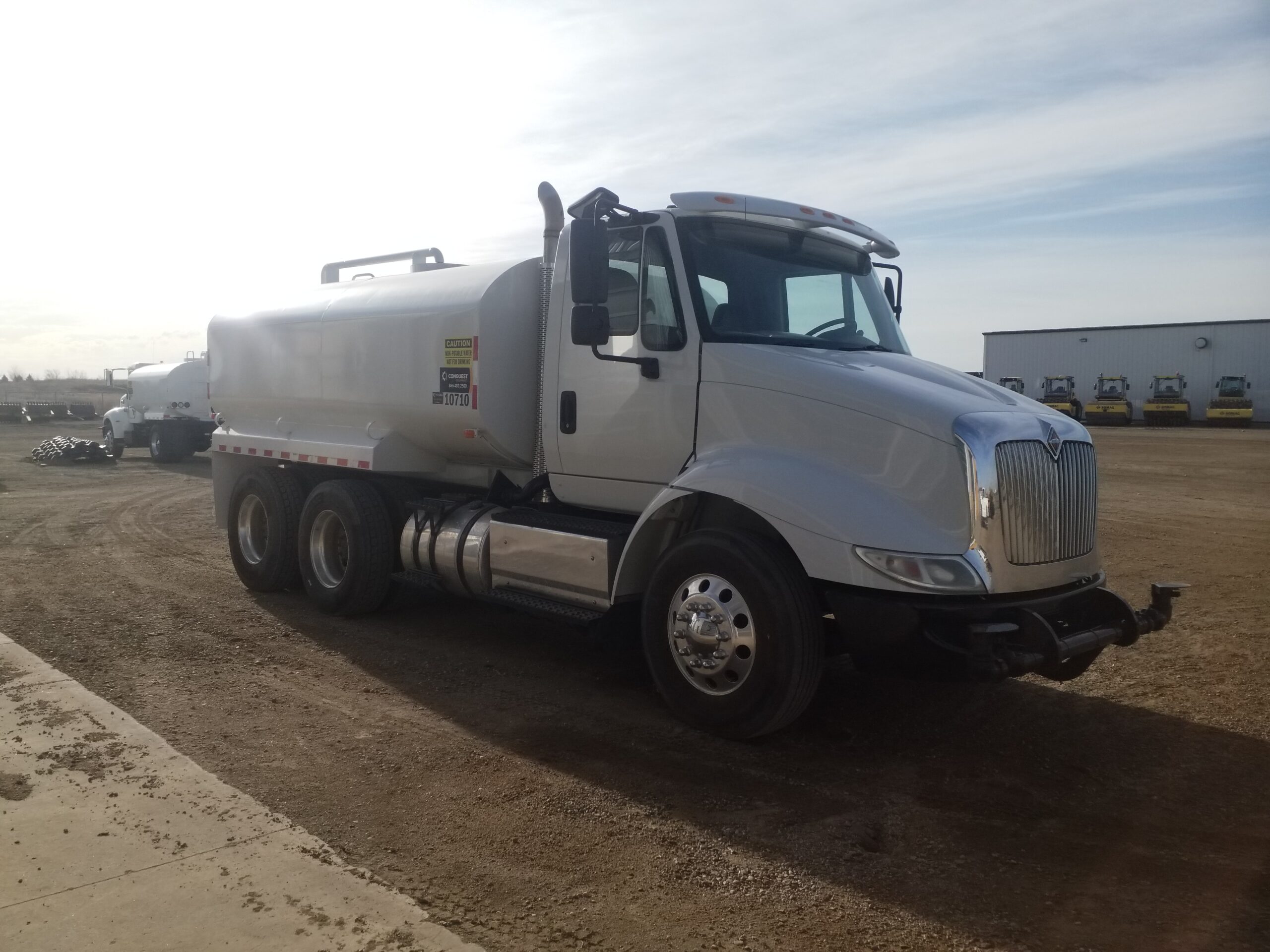  2015 International 8600SBA at Conquest Equipment Saskatchewan
