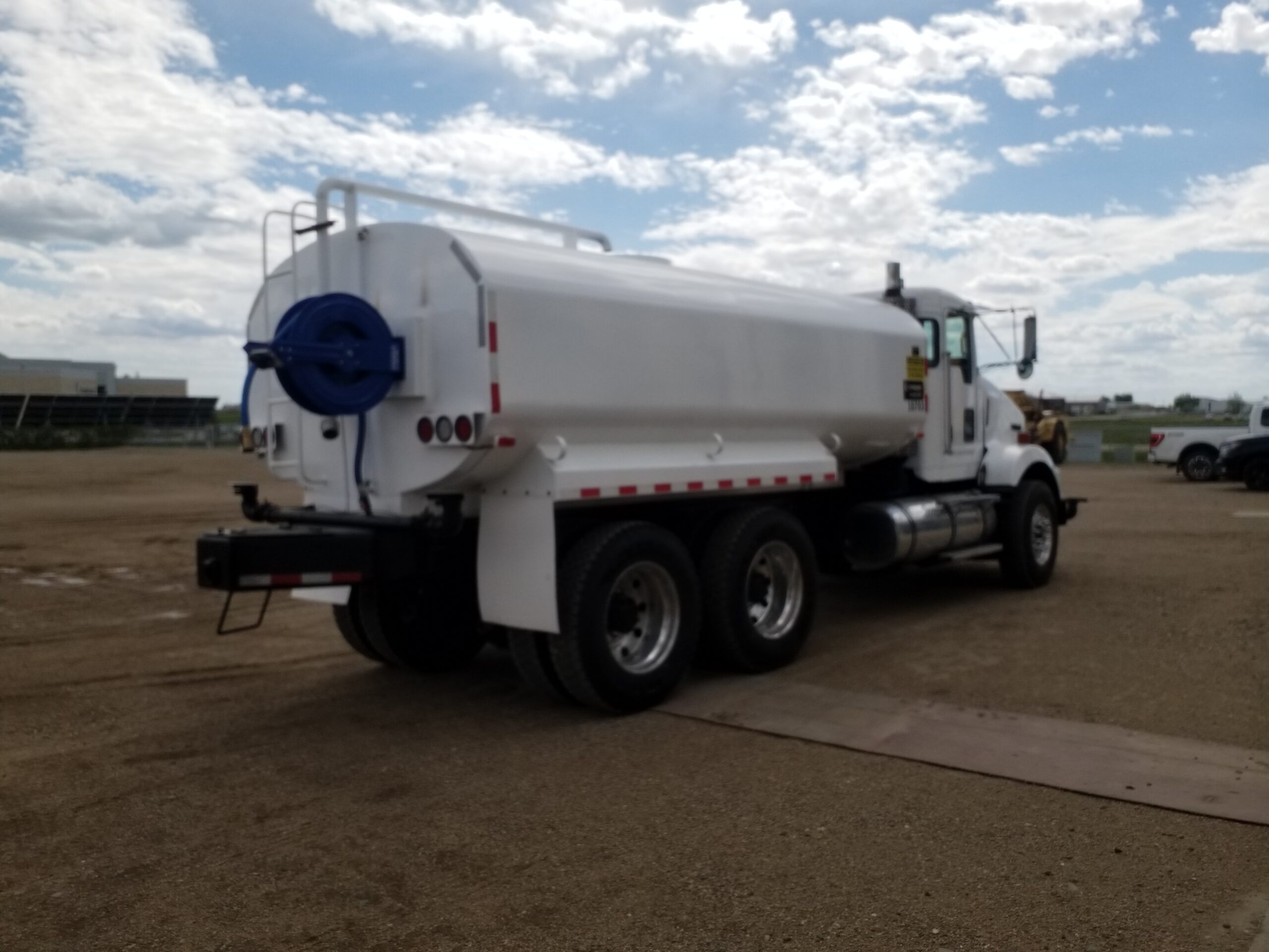  2009 Kenworth T800 at Conquest Equipment Saskatchewan