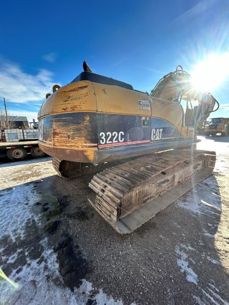   CAT 322C at Conquest Equipment Saskatchewan