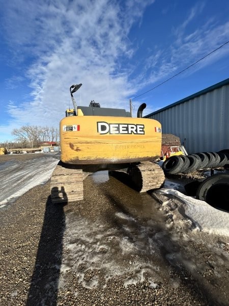  2015 DEERE 290G at Conquest Equipment Saskatchewan