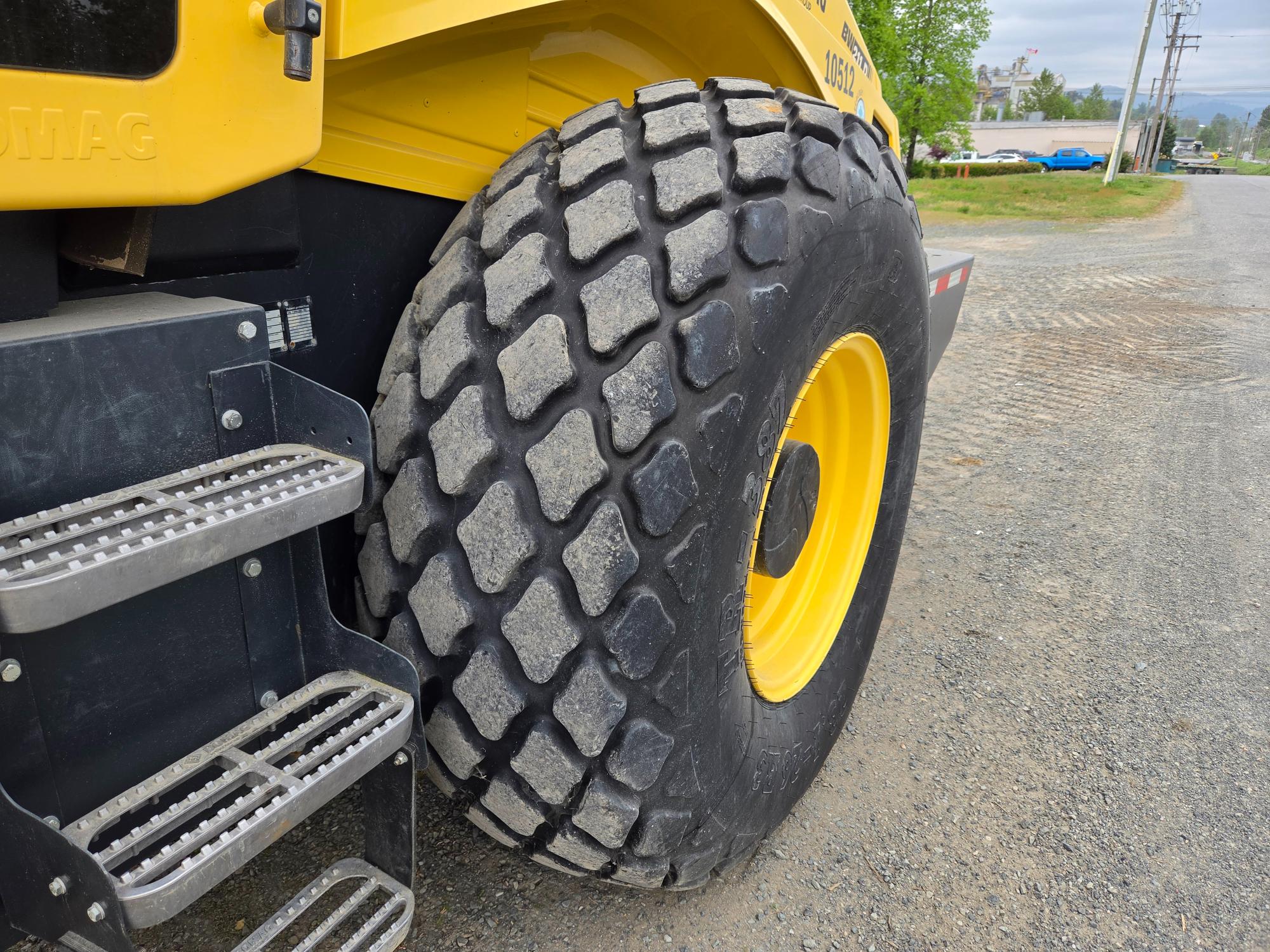  2018 Bomag BW211D-5 at Conquest Equipment Abbotsford BC