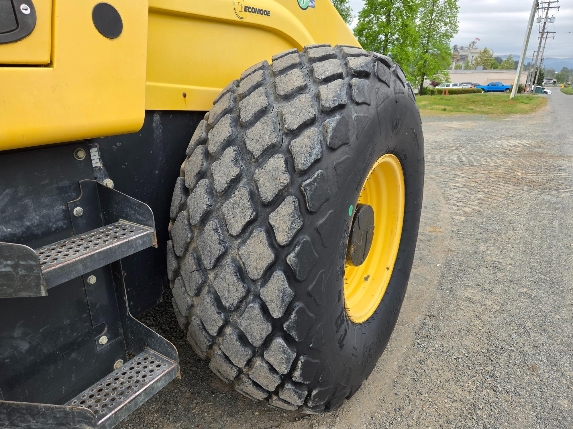  2015 Bomag BW211D-50 at Conquest Equipment Abbotsford, BC