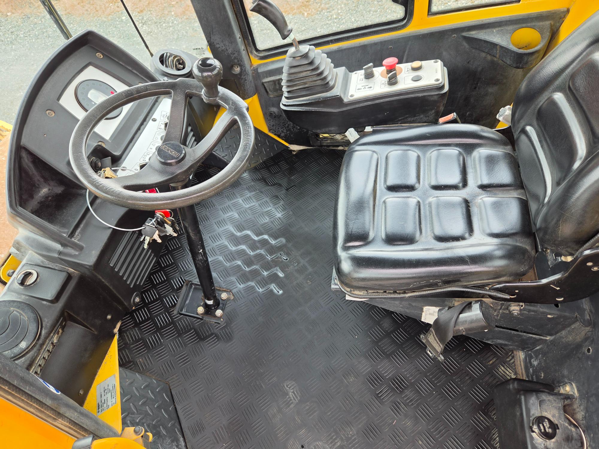  2015 Bomag BW211D-50 at Conquest Equipment Abbotsford, BC