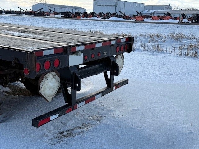  2013 Manac High Boy, flatdeck at Conquest Equipment Saskatchewan