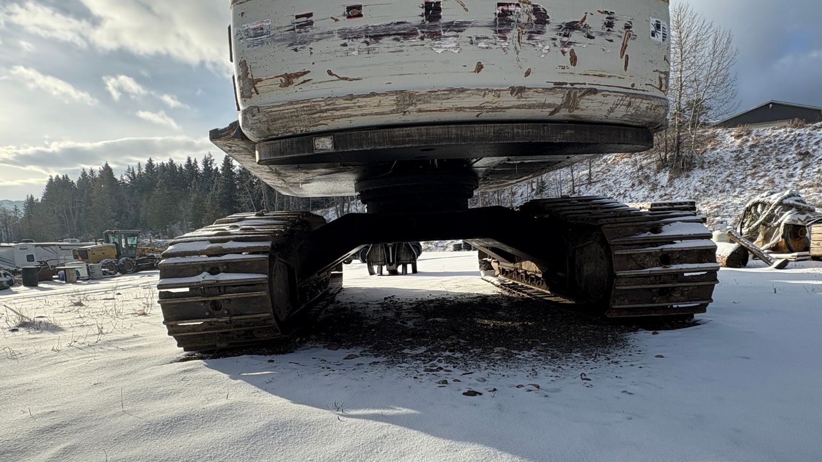  2006 Linkbelt 210-LX at Conquest Equipment Alberta