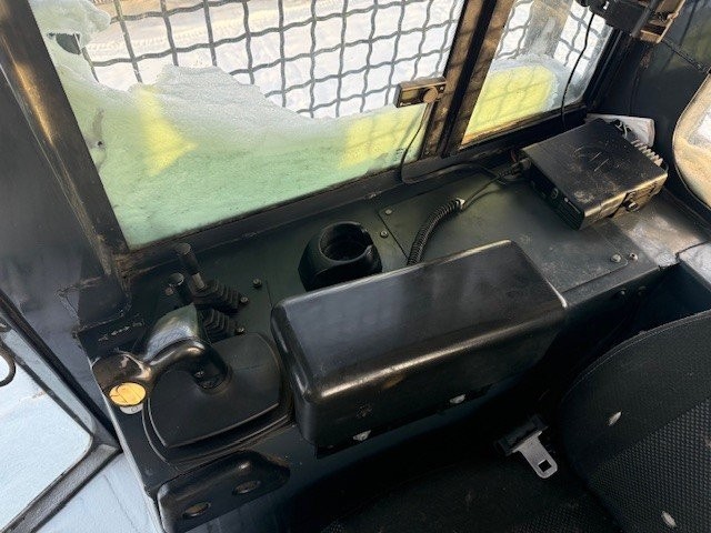  2011 DEERE 850J at Conquest Equipment Saskatchewan