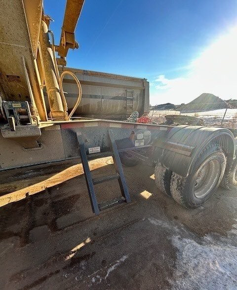  2011 Tecumseh TRA/REM   Side Dump Lead at Conquest Equipment Saskatchewan