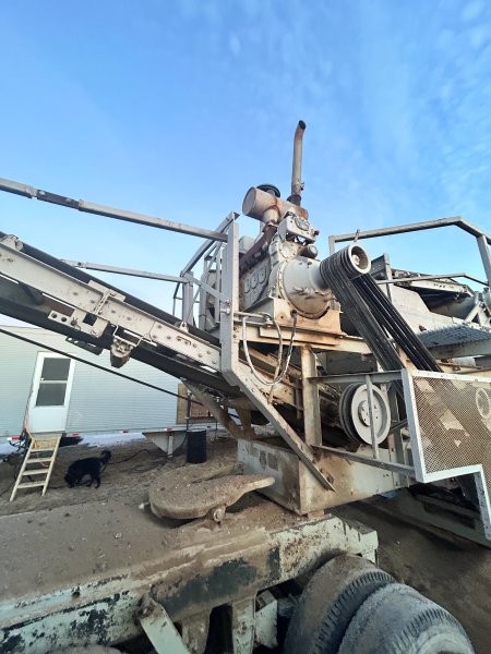   Cedarapids 443 Crusher at Conquest Equipment Saskatchewan