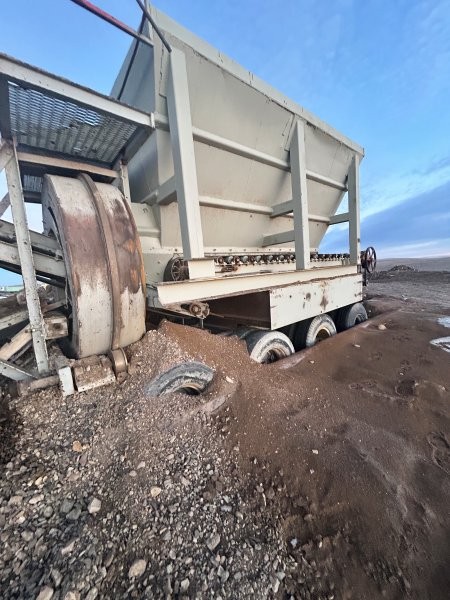   Cedarapids 443 Crusher at Conquest Equipment Saskatchewan