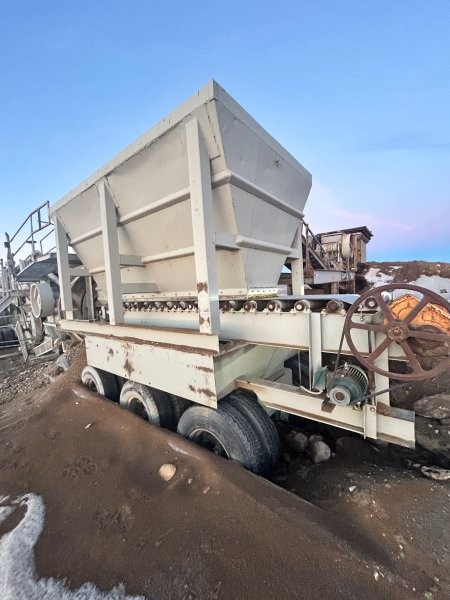   Cedarapids 443 Crusher at Conquest Equipment Saskatchewan