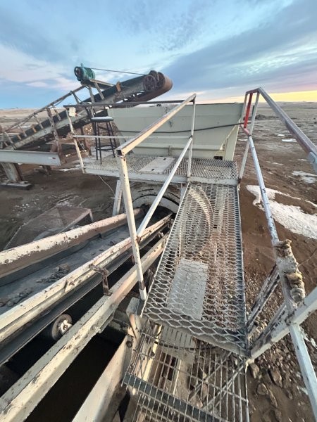   Cedarapids 443 Crusher at Conquest Equipment Saskatchewan
