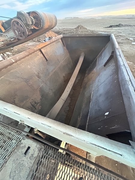   Cedarapids 443 Crusher at Conquest Equipment Saskatchewan