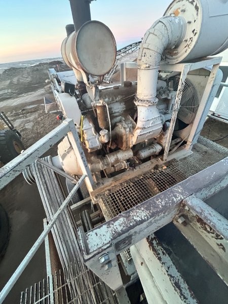   Cedarapids 443 Crusher at Conquest Equipment Saskatchewan