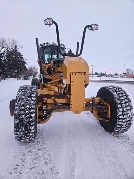 2015 CAT 160M at Conquest Equipment Saskatchewan