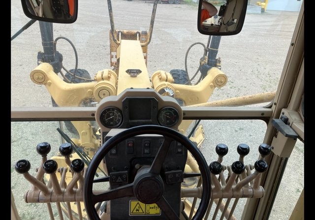  2003 CAT 140H at Conquest Equipment North Dakota