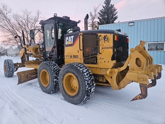  2015 CAT 160M at Conquest Equipment Saskatchewan