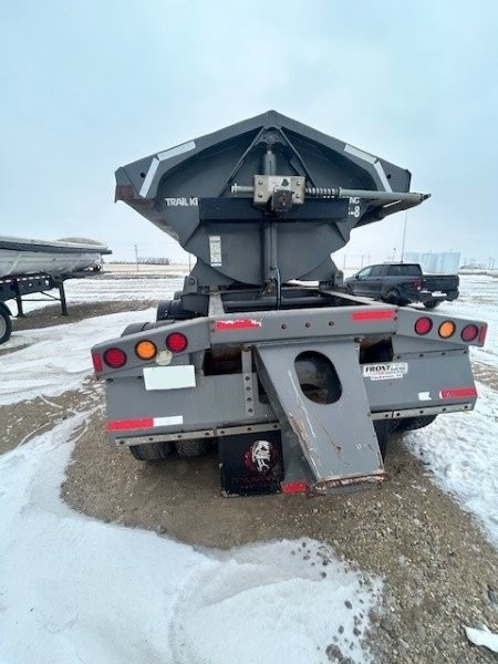  2021 Trail King TK60SSD-413 at Conquest Equipment Saskatchewan