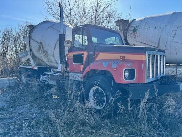   Ross Company Ross 100 Cement Batch Plant at Conquest Equipment Manitoba