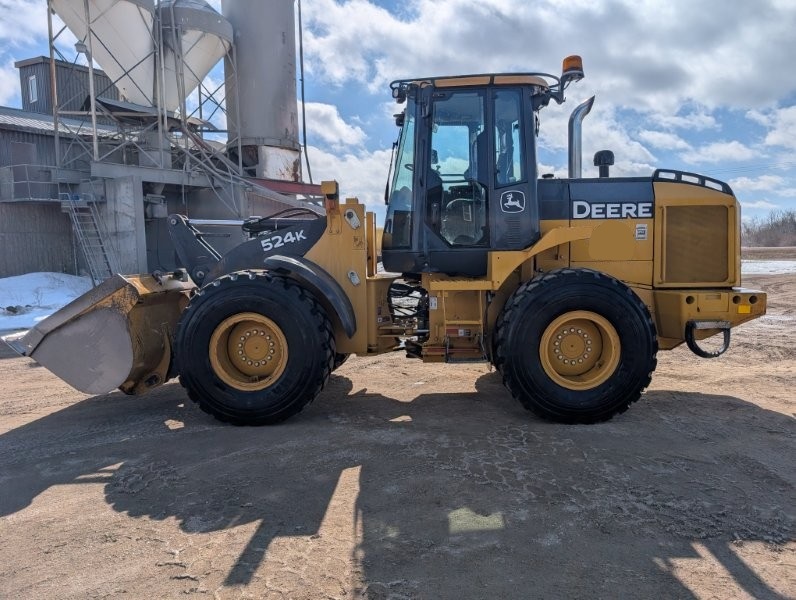  2011 John Deere 524K at Conquest Equipment Saskatchewan