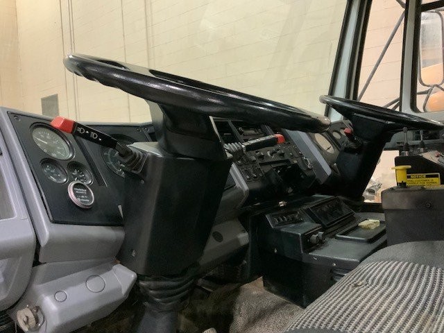  2000 Freightliner FC-70 Cabover Vacuum Broom Truck at Conquest Equipment North Dakota