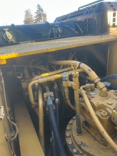  2010 CAT 336D at Conquest Equipment Saskatchewan