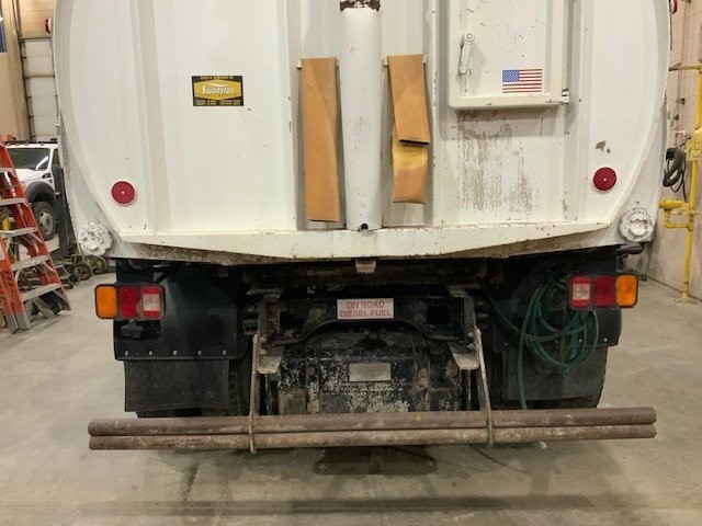  2000 Freightliner FC-70 Cabover Vacuum Broom Truck at Conquest Equipment North Dakota