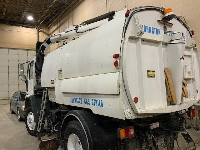  2000 Freightliner FC-70 Cabover Vacuum Broom Truck at Conquest Equipment North Dakota