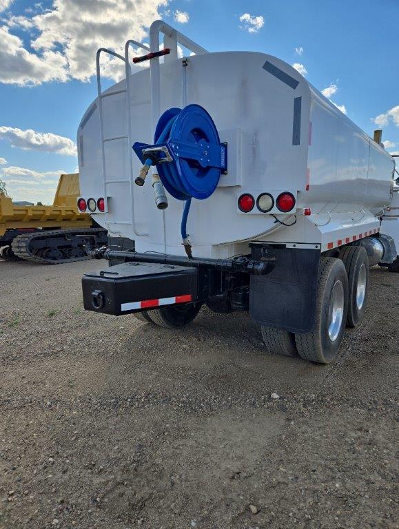  2000 Peterbilt 357 at Conquest Equipment 