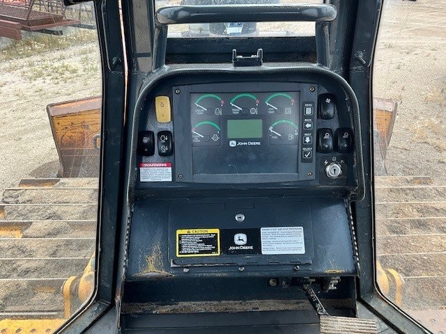  2006 KOMATSU D61-PX-15 at Conquest Equipment North Dakota