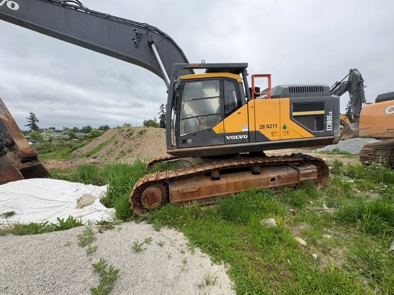  2020 VOLVO EC380ELR at Conquest Equipment BC