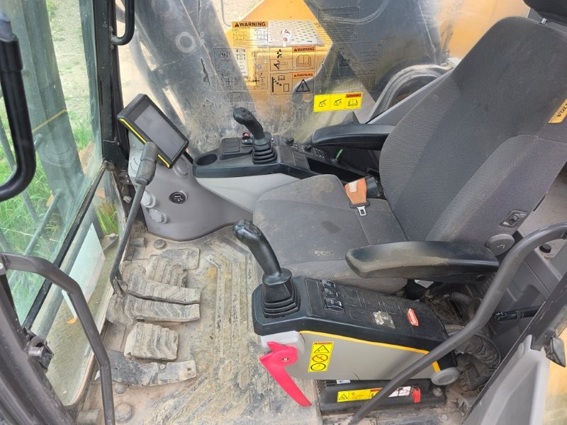  2020 VOLVO EC380ELR at Conquest Equipment BC