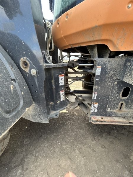  2020 CASE 821G XR at Conquest Equipment Saskatchewan