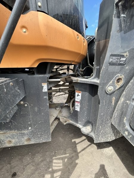  2020 CASE 821G XR at Conquest Equipment Saskatchewan