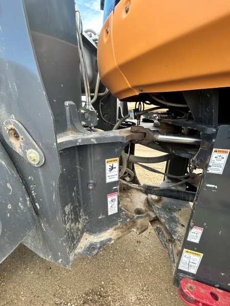  2020 CASE 921G XR at Conquest Equipment Saskatchewan