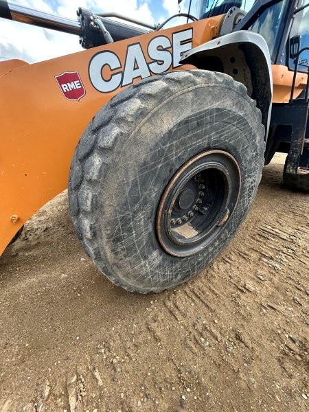  2020 CASE 921G XR at Conquest Equipment Saskatchewan