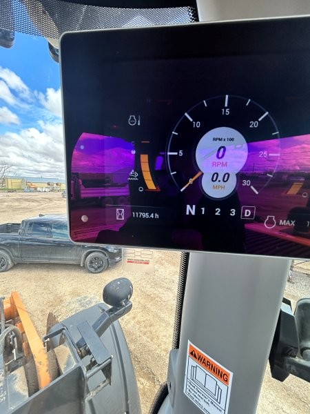  2020 CASE 921G XR at Conquest Equipment Saskatchewan