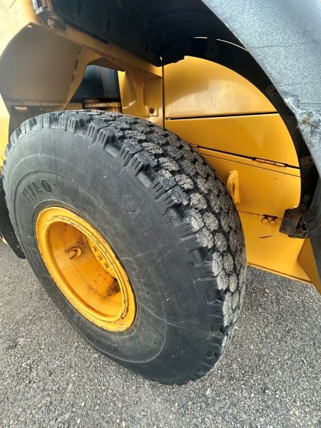  2014 DEERE 524K at Conquest Equipment Saskatchewan