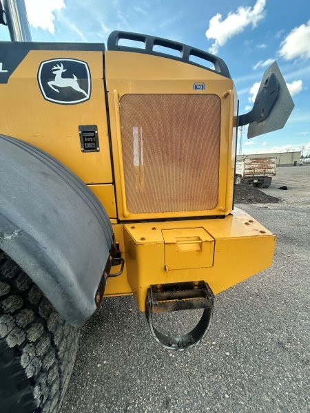  2014 DEERE 524K at Conquest Equipment Saskatchewan