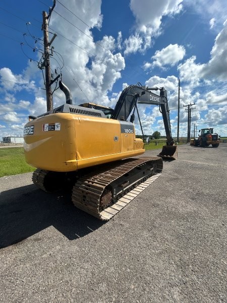  2018 DEERE 180G at Conquest Equipment Saskatchewan