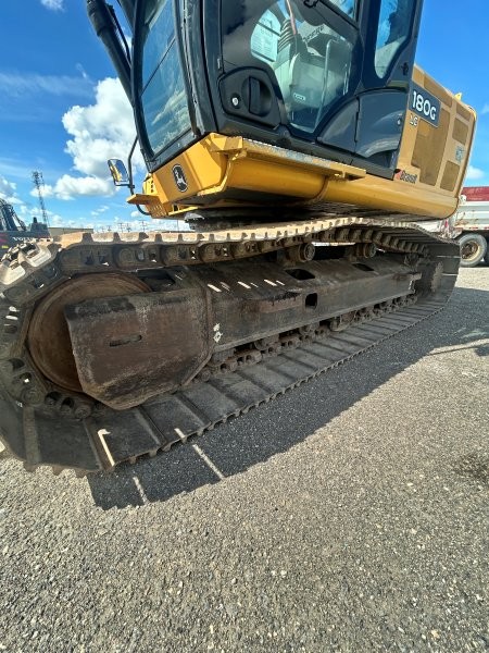  2018 DEERE 180G at Conquest Equipment Saskatchewan